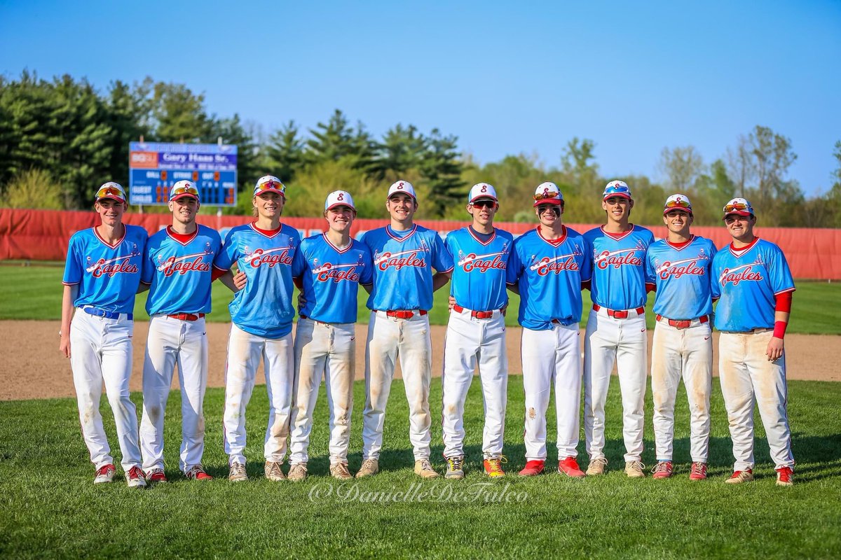 To say this group will be missed is an understatement. Impossible to put into words what they’ve meant to our program. 78-8 in their three years is an incredible feat. Thank you for leaving the program in a great place! 
#GoEagles🦅⚾️
#TeamTogether