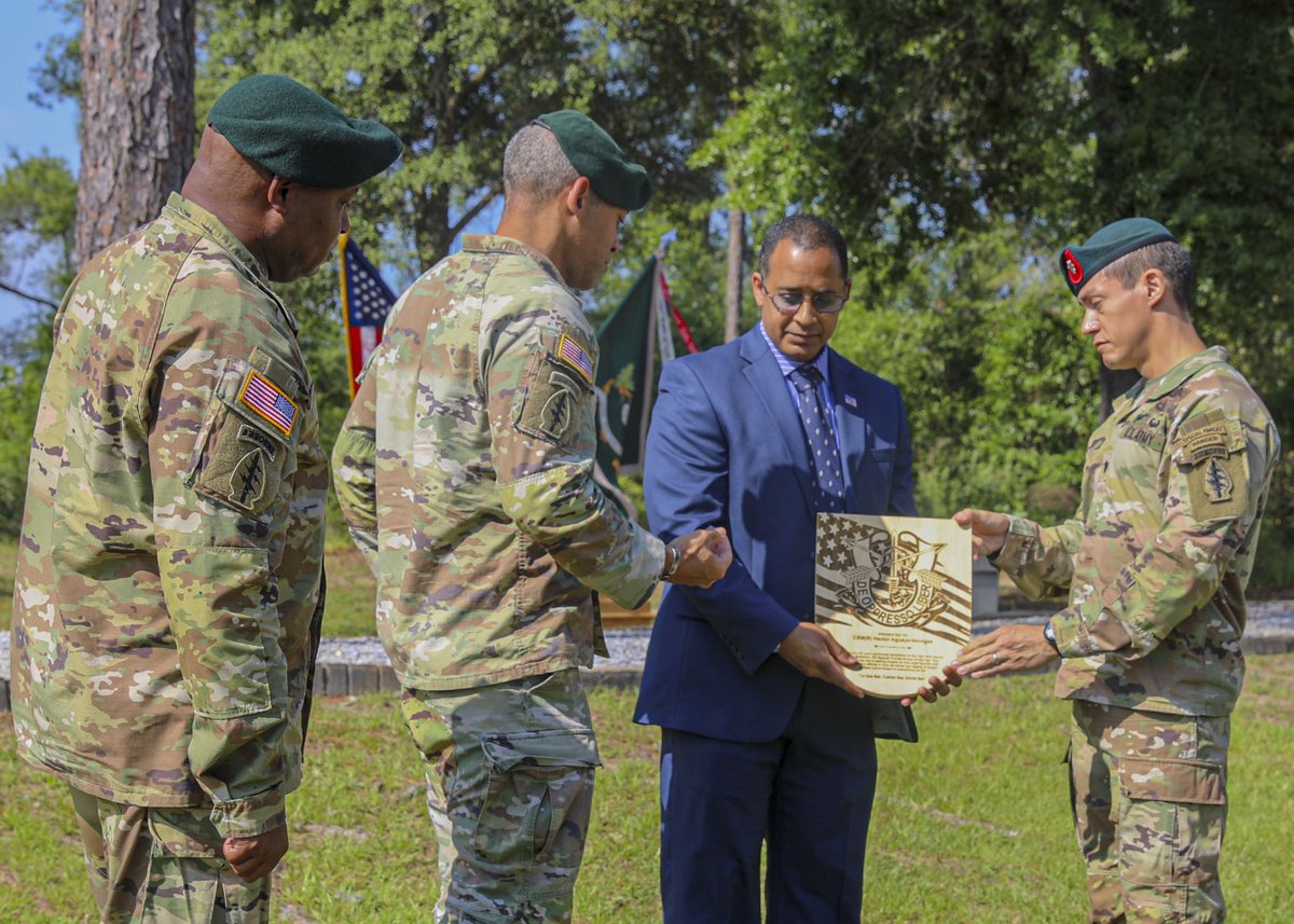 7th Special Forces Group (Airborne) on Twitter "LaFamilia Soldiers