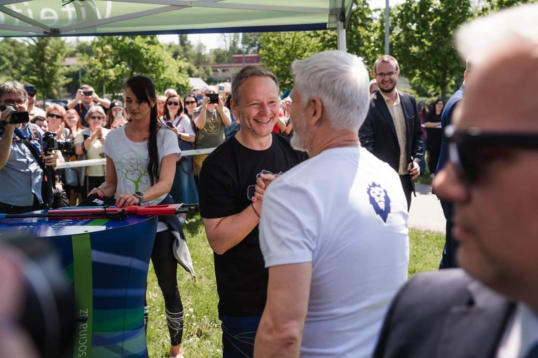 Vitezslav Schrek tweet media