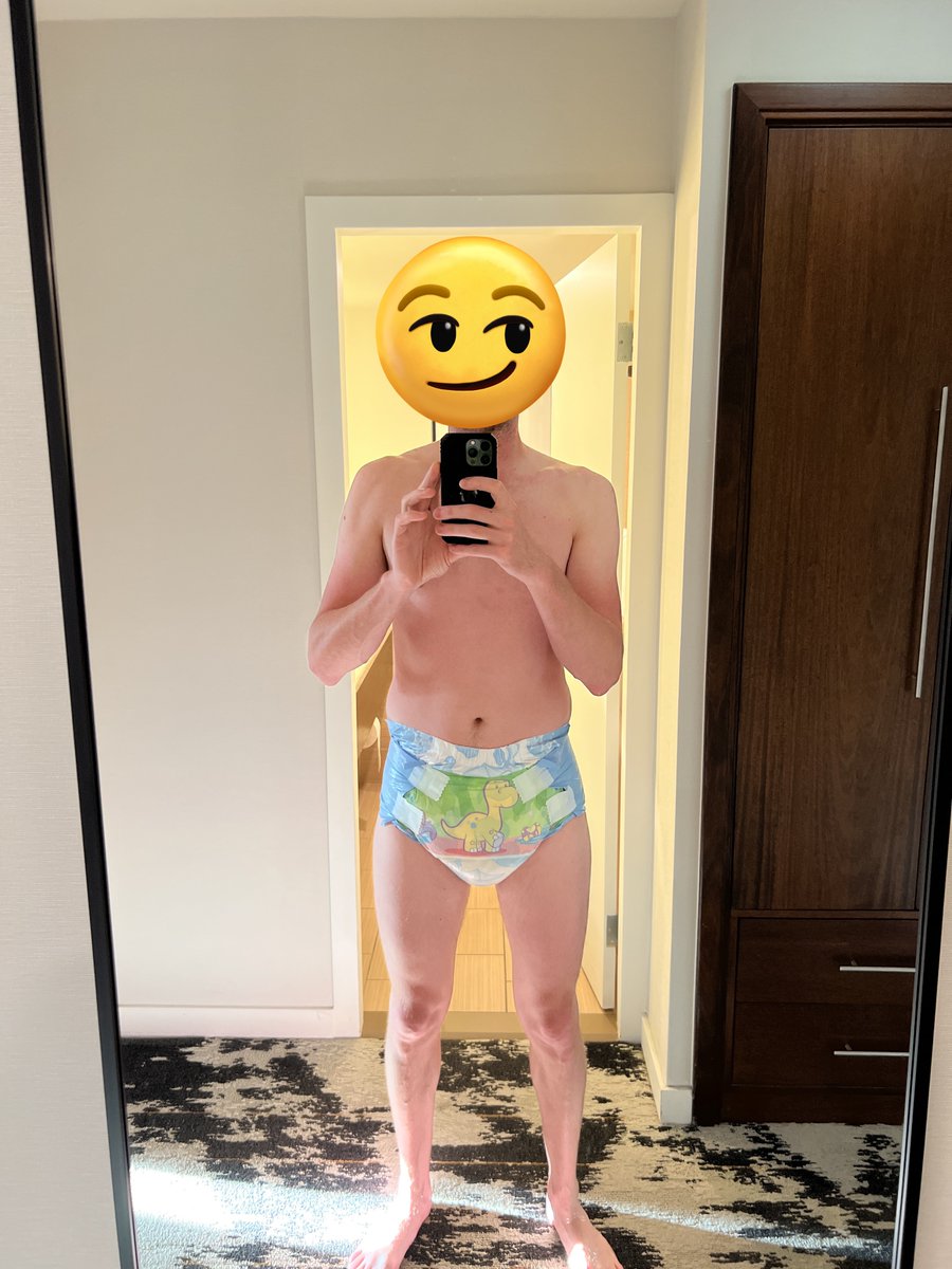 In celebration of having over 2000 followers I’m going let you all decide how long I should be in diapers for:

1 like/Comment = 1 day
Retweet  = 2 days
Follow = 3 days

Let’s see how long you can keep me padded

Ends 2 June 2023 23:59PDT
#diaper #padded247 #diaperboy #abdl