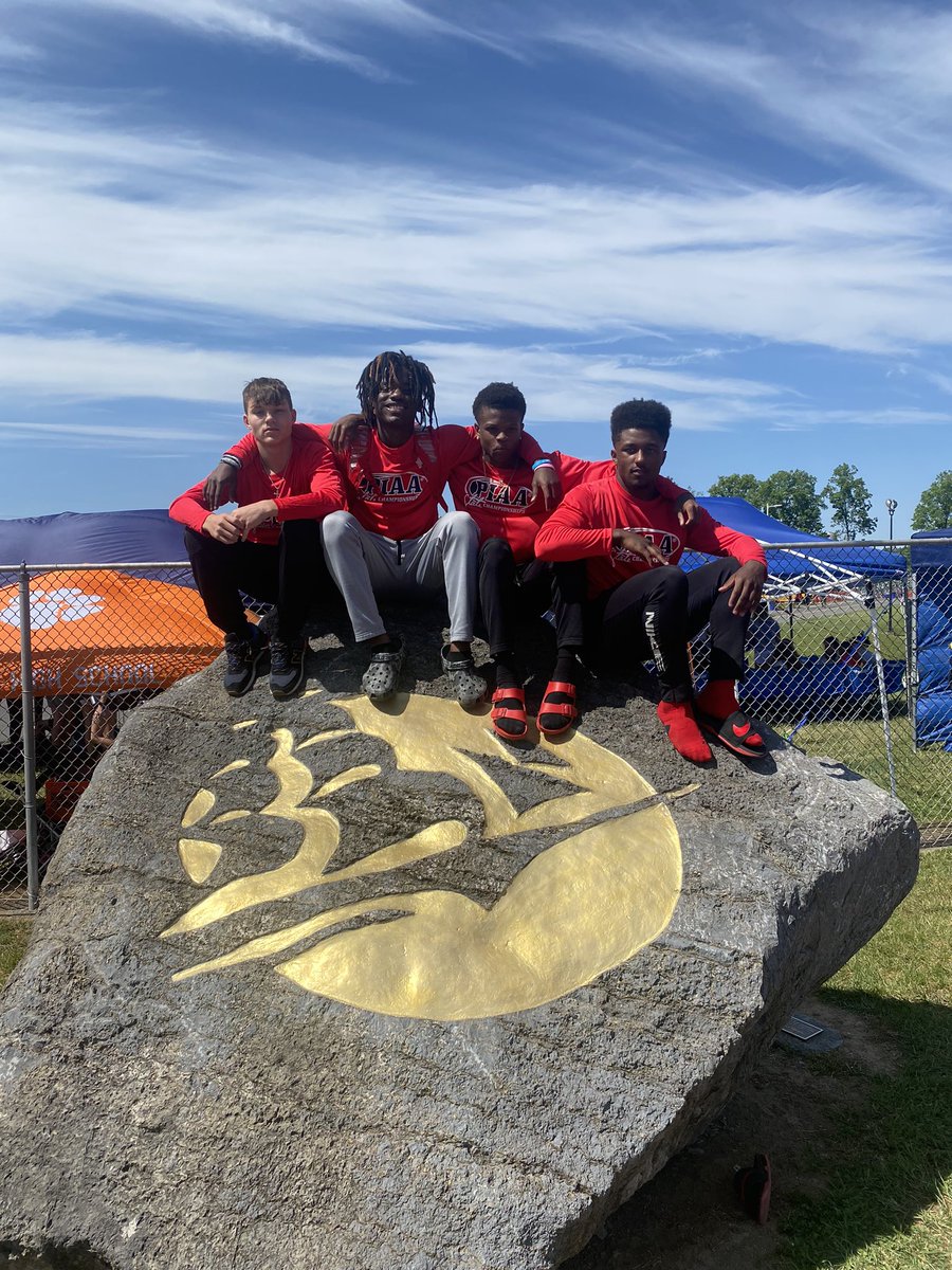 Rich Litrenta (@newcastlesrhs) on Twitter photo Ne-Ca-Hi’s Chase Lemmon, Kyrell Harris, Tyler Leekins, & Kaevon Gardner —4x100 Relay team
@PIAA State Championship.
#ncproud #NCTrack <a href="/NCNewsSports/">Ron Poniewasz Jr.</a> <a href="/LCSportsNet/">Lawrence County SportsNet</a> Ne-Ca-Hi’s Chase Lemmon, Kyrell Harris, Tyler Leekins, & Kaevon Gardner —4x100 Relay team
@PIAA State Championship.
#ncproud #NCTrack <a href="/NCNewsSports/">Ron Poniewasz Jr.</a> <a href="/LCSportsNet/">Lawrence County SportsNet</a>