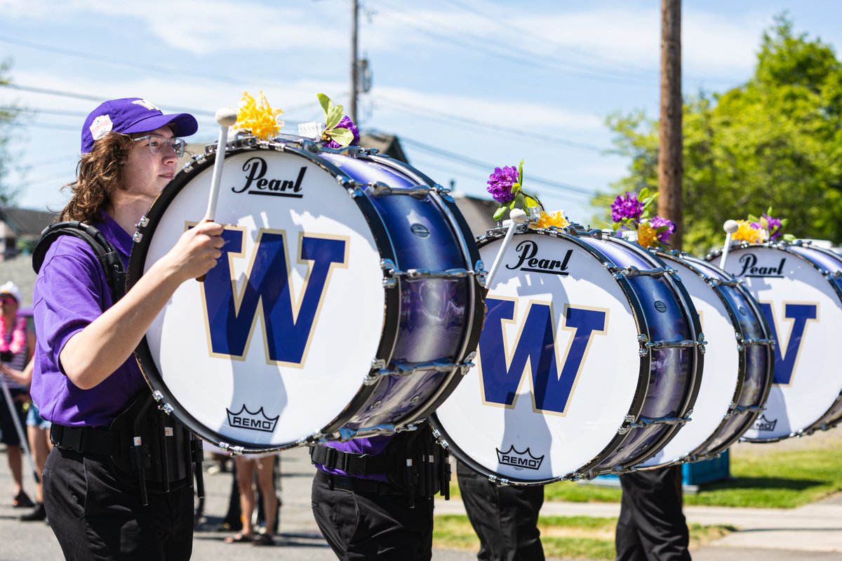 huskyband's tweet photo. Last weekend the Husky Drumline hit the road for the Jefferson County Rhododendron Festival, then to Victoria, BC for Victoria Day!

Auditions for the 23-24 Husky Drumline are next weekend on June 3rd! Please visit our website for audition registration information!

#GoHuskies https://t.co/uPC6FvDSJR