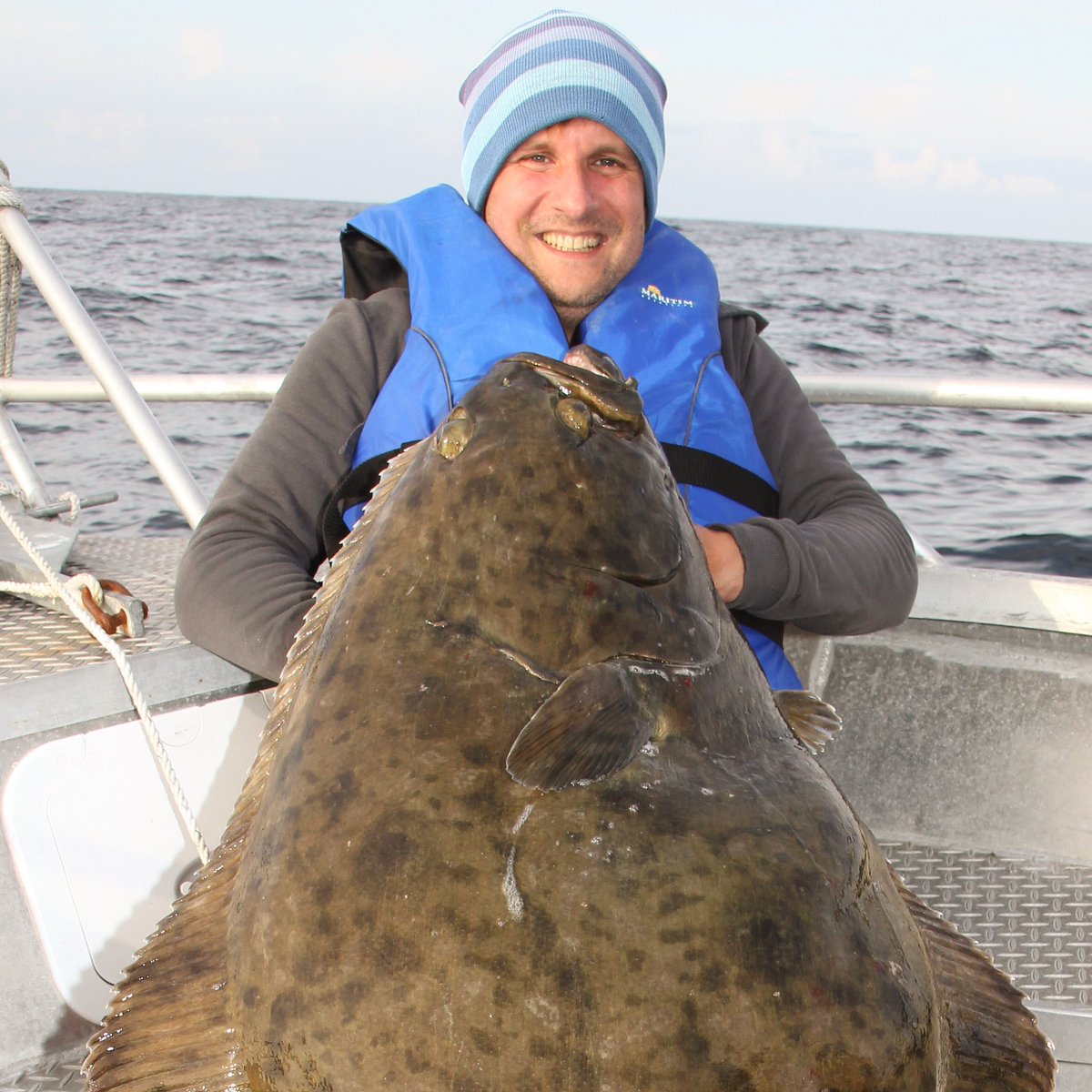 jesco_fishing's tweet photo. Not long now and I'm going fishing in Norway again🇳🇴. I am looking forward to it🎣!
▪️
#angeln #heilbuttangeln #fiske #kveite #halibutfishing #heilbutt #kveitefiske #halibut #fishing #meeresangeln #fiskeri #skittfiske #norge #fishingnorway #norway #fishinginnorway #norwayfishing https://t.co/KDGjOnUiPB