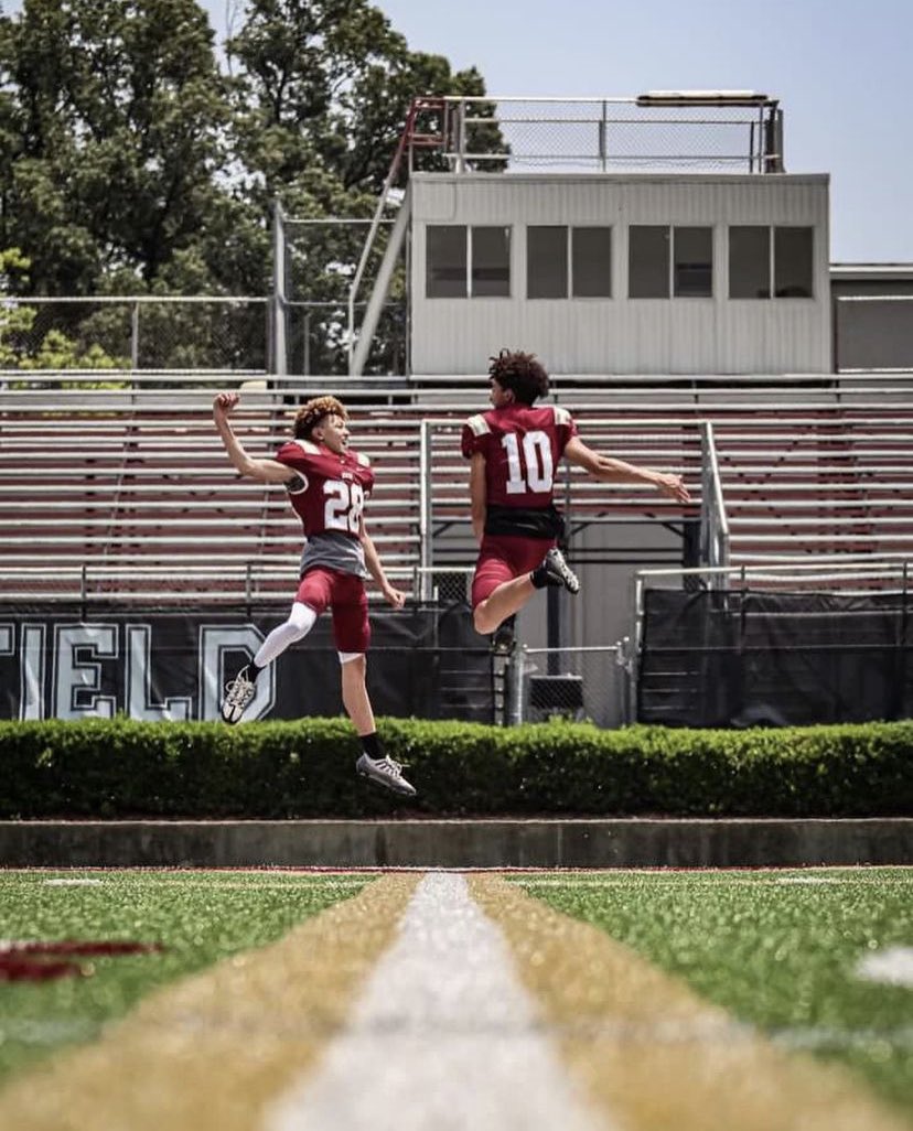 KadeButler2025's tweet photo. Appreciate my guy @CraneMedia21 for getting some 🔥 shots of @DrakeButler2027 and me in our @ECSAthletics 🏈 uniforms! Can’t wait to get to work this summer and fall can’t get here soon enough‼️ https://t.co/FAPE6opUqr