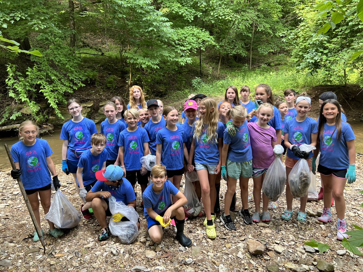 AESClubSTL's tweet photo. We had a great time cleaning up the creek at Ferd B. Lang Park today… and Culver’s hit the spot. We also had an impromptu demonstration by a dog trainer at the park. ⁦@AESBulls⁩ #ifnotuswho #cya5thgraders https://t.co/rkIlUTXpWz