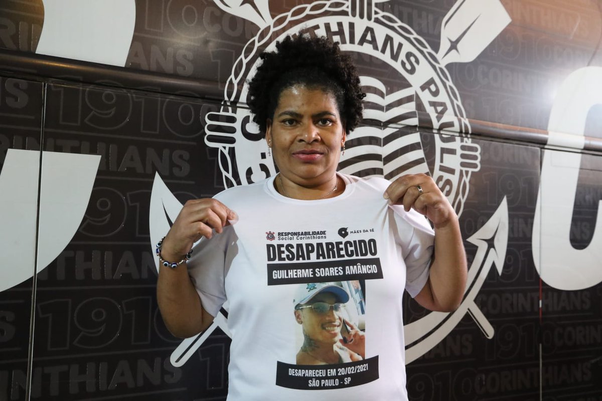 Para dar visibilidade ao Dia Internacional da Criança Desaparecida, em parceria com as <a href="/asmaesdase/">Mães da Sé</a> e o departamento de @RespSocialSCCP, no dia de hoje nossas atletas entrarão em campo com algumas mães que estão com seus filhos desaparecidos.

📸 - José Manoel Idalgo/Corinthians