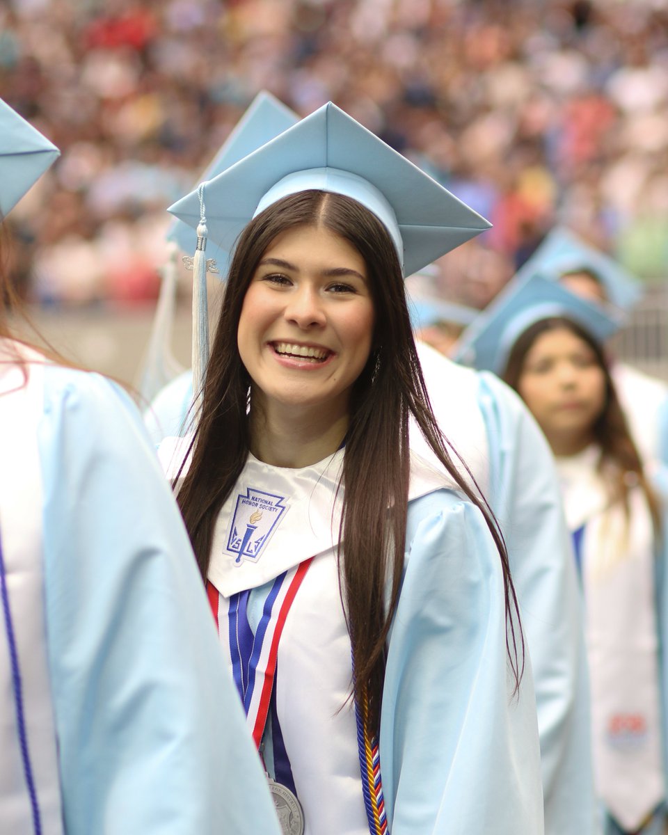 Congratulations to the graduating class of 2023 from Sam Rayburn High School! Good luck on your new journey, we know you will achieve great things! #Classof2023 #SamRayburnHighSchool #GraduationDay