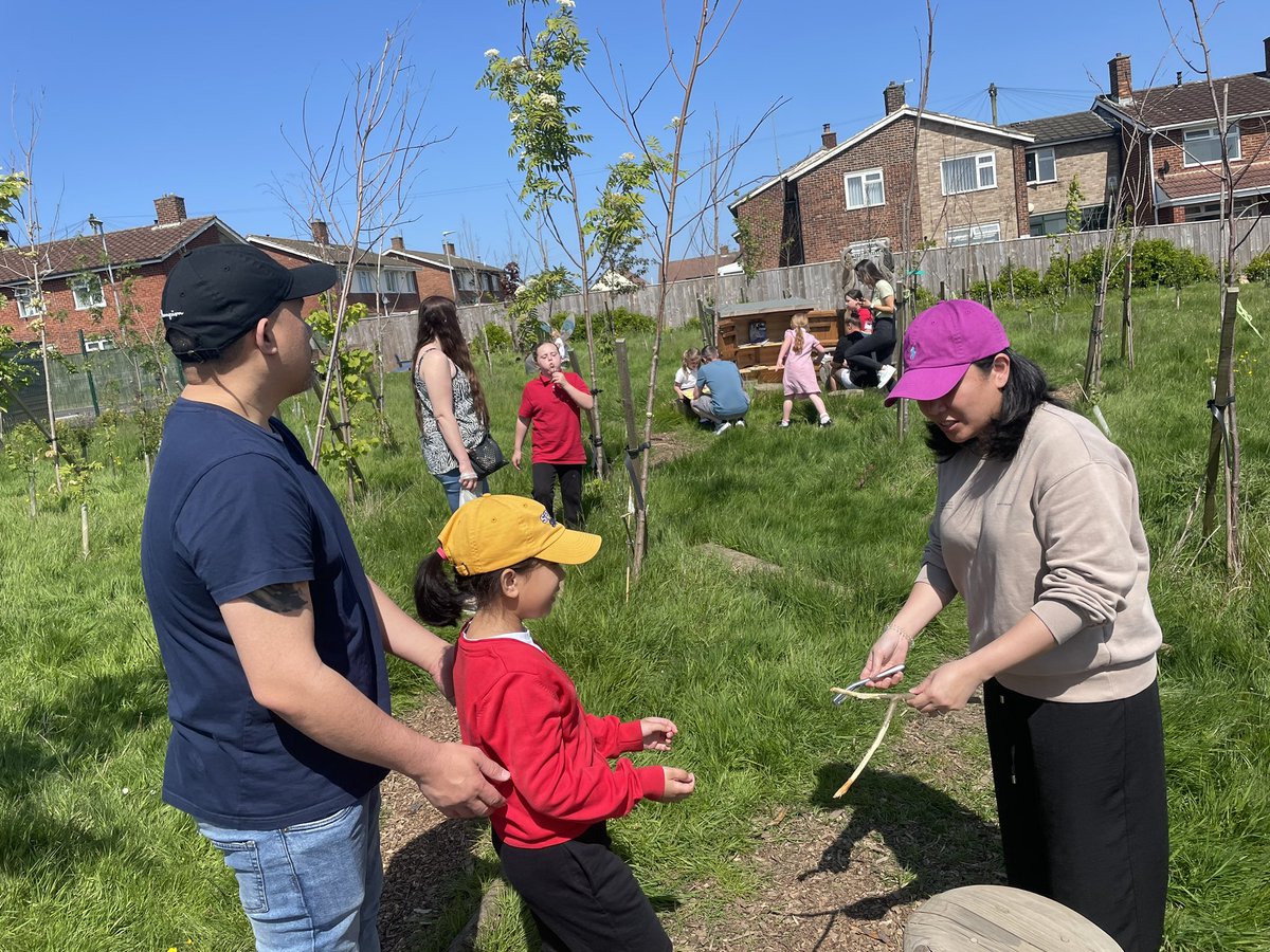 Such a lovely afternoon yesterday sharing the skills we have learnt in our Stone Age topic with our families! We are Neolithic Hunters ❤️ Thank you <a href="/HGPAMrsRTash/">Mrs R Tash</a> for having us in Forest School!
