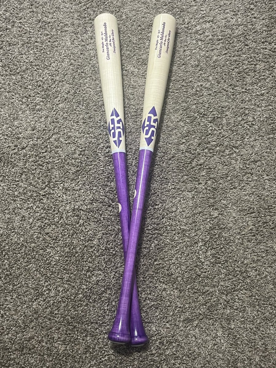 Giancarlom_03's tweet photo. Only the best from @SRBatsTX 
Thank you for the maple https://t.co/pLb17vtm5B