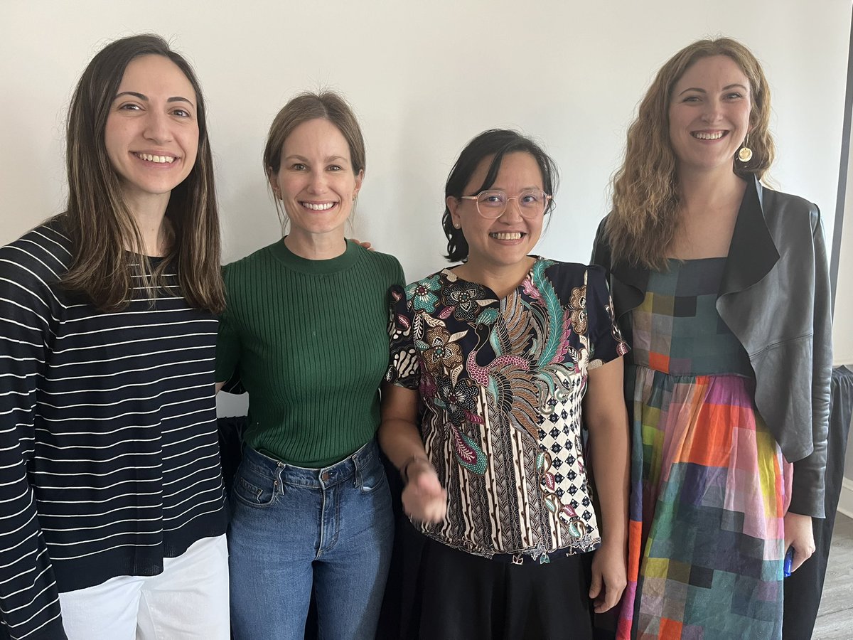 susansawyer01's tweet photo. Our Young Professionals Network is out in force at @IAAHglobal strategic planning. Thanks to @meliskizilkan @DrStephaniePart @docdyana and Molly O'Sullivan for your active participation today. 👏👏👏 https://t.co/24xFhifOsu