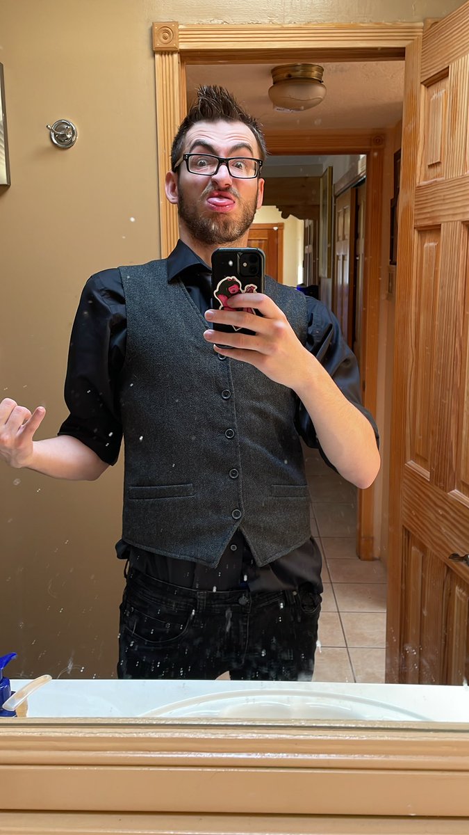 No stream tonight!!! I do apologize, but I’m heading out of town for my sisters graduation!!!! There will be a normal stream tomorrow… thank you for all the support, and have the greatest of days!!!!!