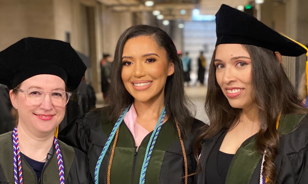 UNTHealth_Pharm's tweet image. More great moments from Commencement! We wish our Class of 2023 all the best. We are so proud of you! 🙌 🎉 🎓

#HSCproud #HSCgrad