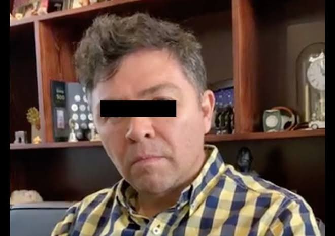 MLS_censura's tweet image. Como parte de los acuerdos con @salomonj y @alejandromurat, avalados por presidencia, es detener roedores corruptos del gobierno #Priista: #RatoncitoZárate, Gilberto gamboa, Jorge Merlo y otros charales. Y brindar impunidad a los amigos como #CristianHdzF, ex-dir. del #RegCivil