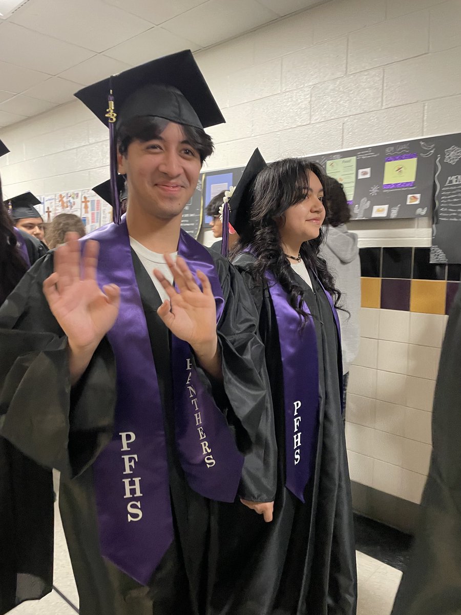 This made my day today! It’s so gratifying seeing them soar! They made it! Way to go, kiddos! 👏👏👩🏻‍🎓👨🏻‍🎓So proud of you! ⁦<a href="/RBMS_Official/">River Bend M.S.</a>⁩