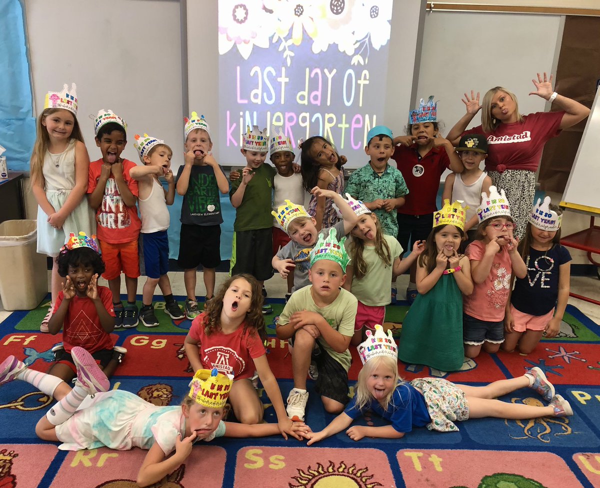 LVERains's tweet photo. K is so last year!! #FutureFirstGraders Cheers to another year with an amazing class!! I will truly miss these kiddos!!💙🦁💚 #LVEBelongs https://t.co/q4fJB1aSFP
