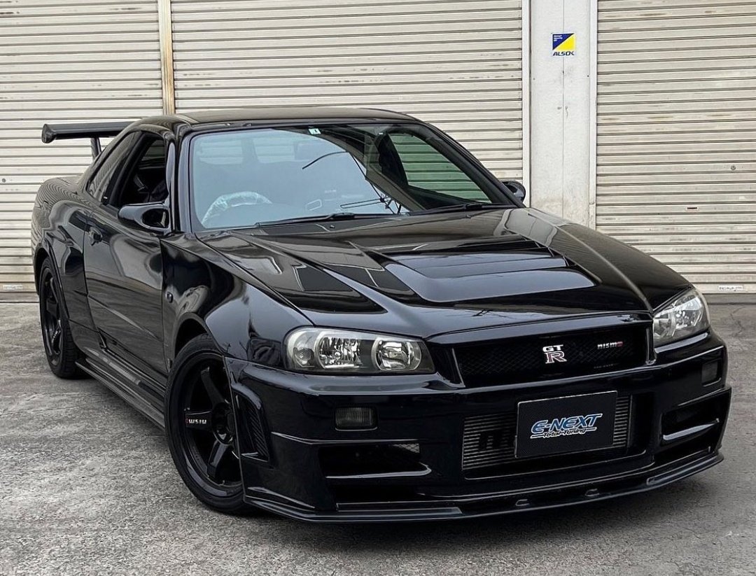 autoass's tweet photo. Nissan R34 Skyline GT-R https://t.co/R42n4twgrf