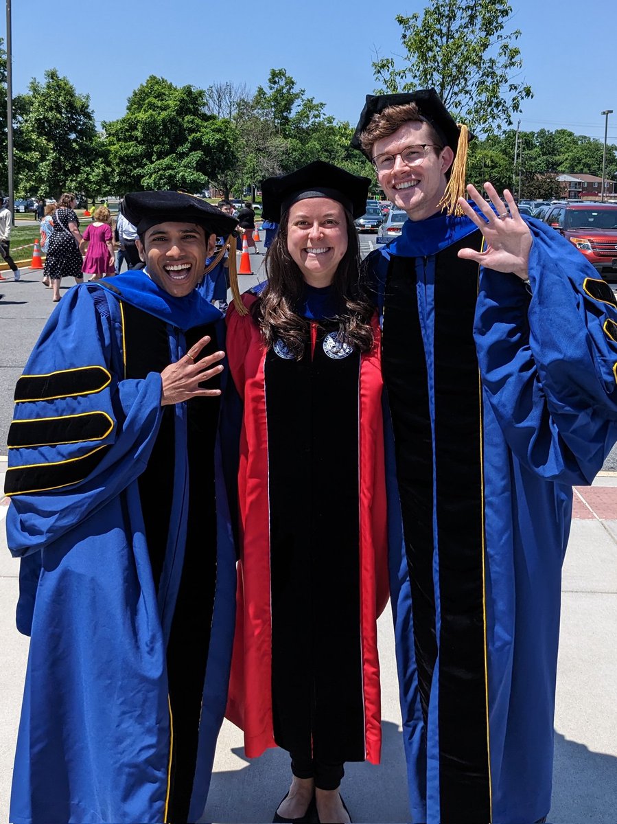 Cathy Fromen (@cfromen) on Twitter photo <a href="/FromenLab/">FromenLab</a> PhDs #4 and #5 hooded today! Congrats @BombKartik and Ian Woodward!!! #hengineers <a href="/UDChBE/">Delaware ChBE</a> <a href="/FromenLab/">FromenLab</a> PhDs #4 and #5 hooded today! Congrats @BombKartik and Ian Woodward!!! #hengineers <a href="/UDChBE/">Delaware ChBE</a>