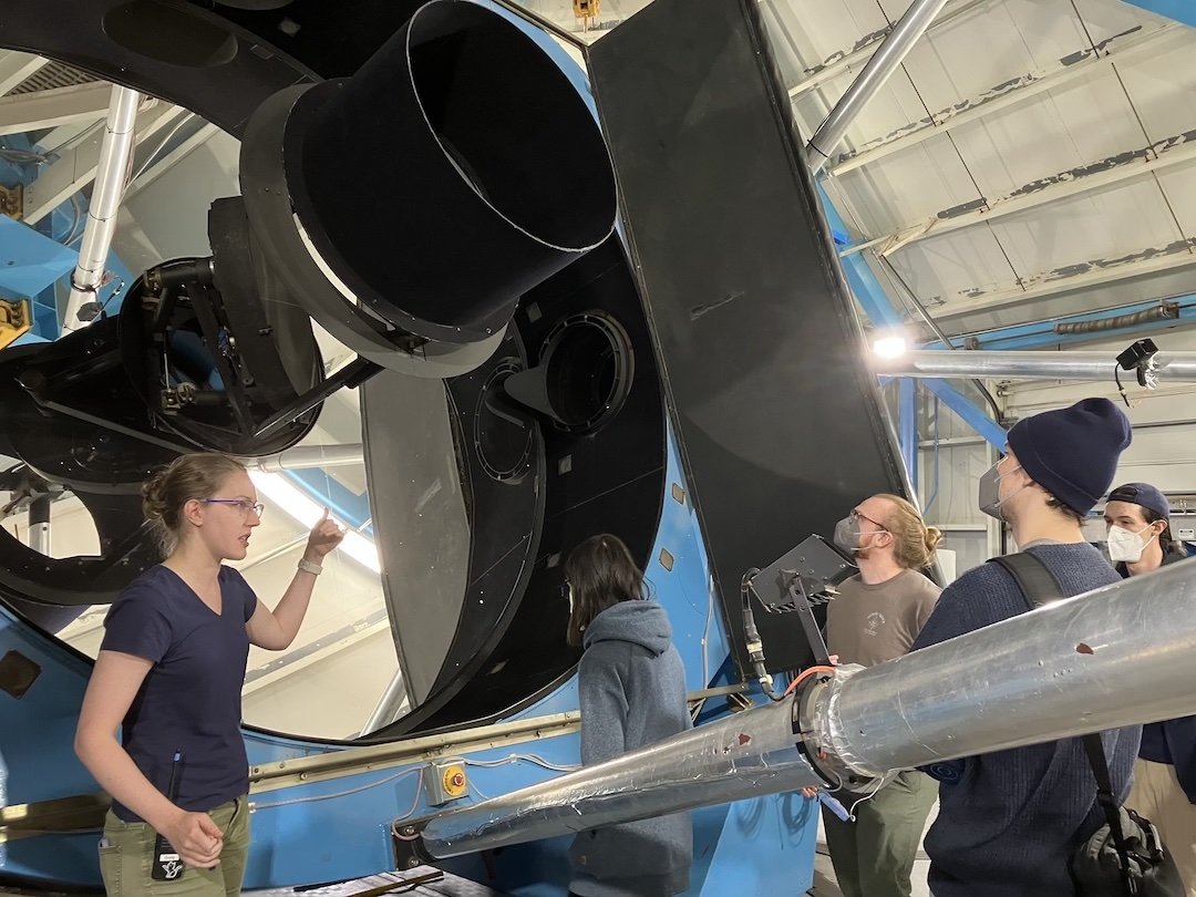 michiganastro's tweet photo. Students in Astro 461 get up close and personal with some really big telescopes, some of which are still being built. Really. Big. Telescopes.
.
.
.
.
#astronomy #astrophysics #instrumentation #Arizona #astroclass #students #springterm #observationalAstronomy #umich #goBlue https://t.co/EllMv3i78x