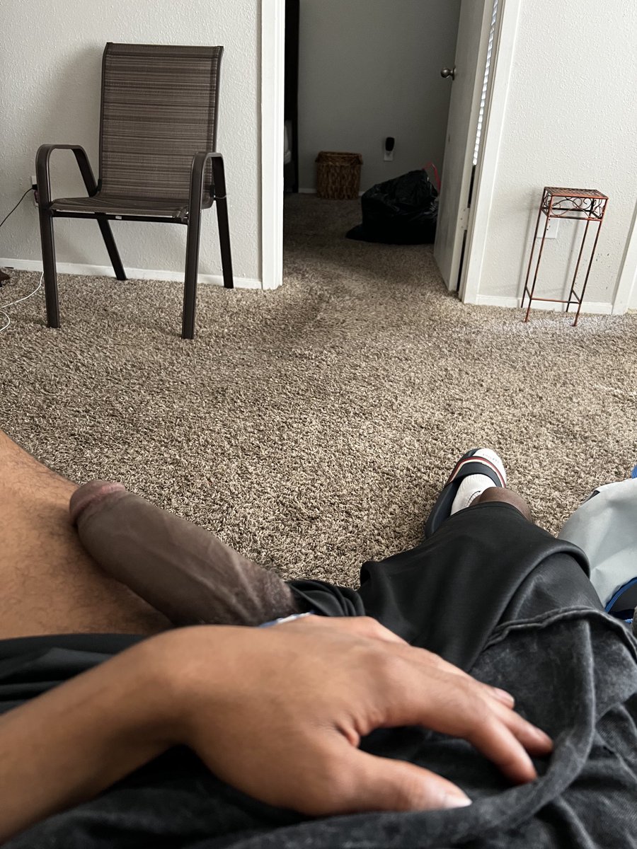 Kdubb578's tweet photo. It just be slipping out like dat. https://t.co/fUplUM4pJQ