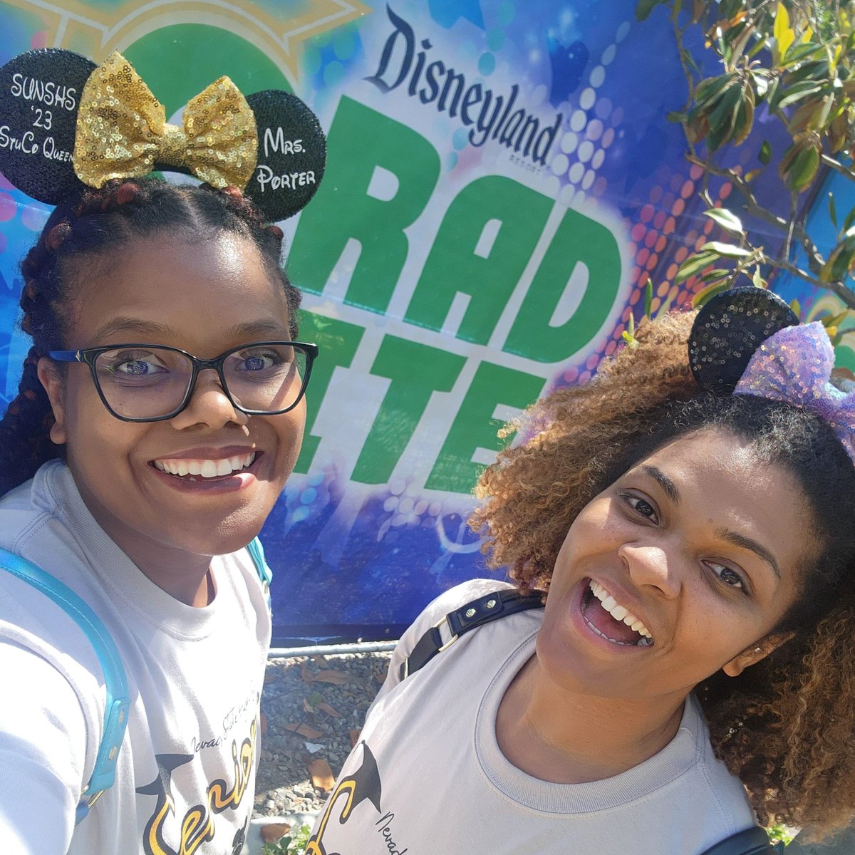 NevadaStateHS's tweet photo. Happy #ThrowbackThursday to our 2023 Grad Nite at the most magical place on earth! ✨🎓 #Classof2023 #GradNite #Disneyland #NSHSrenegades #graduation #seniors https://t.co/5NLPWXuC4j