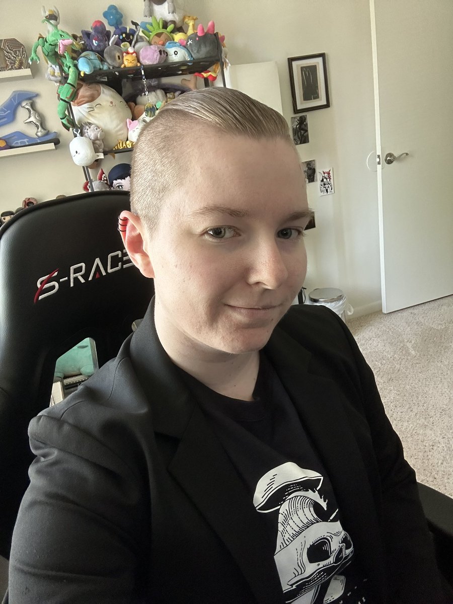 Erin Grey ⭕️🏳️🌈 tweet media