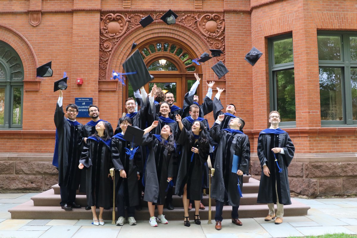 YaleEconomics's tweet image. Congratulations to our 2023 Economics PhD graduates!

Learn more about their research, accomplishments, and next steps: economics.yale.edu/news/230525/co…