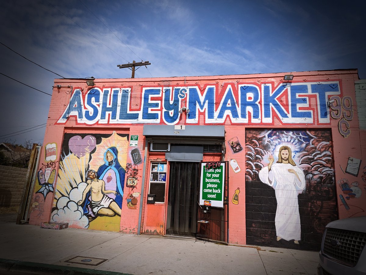 esotouric's tweet image. He is risen in South Los Angeles. #esotouricroadtrip #signgeeks #handpaintedsigns