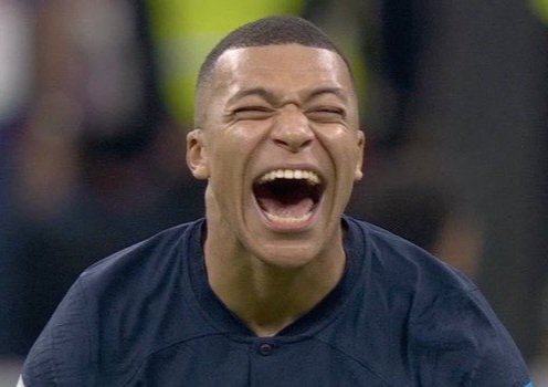 UtdFaithfuls's tweet photo. HAHAHAHAHA!!!

SWEET TEARS. 😂😂😂 https://t.co/e1CMCnd1T7