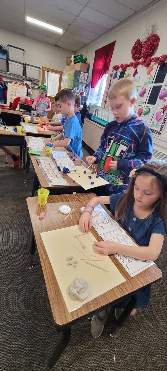 2nd Grade at MT tweet media