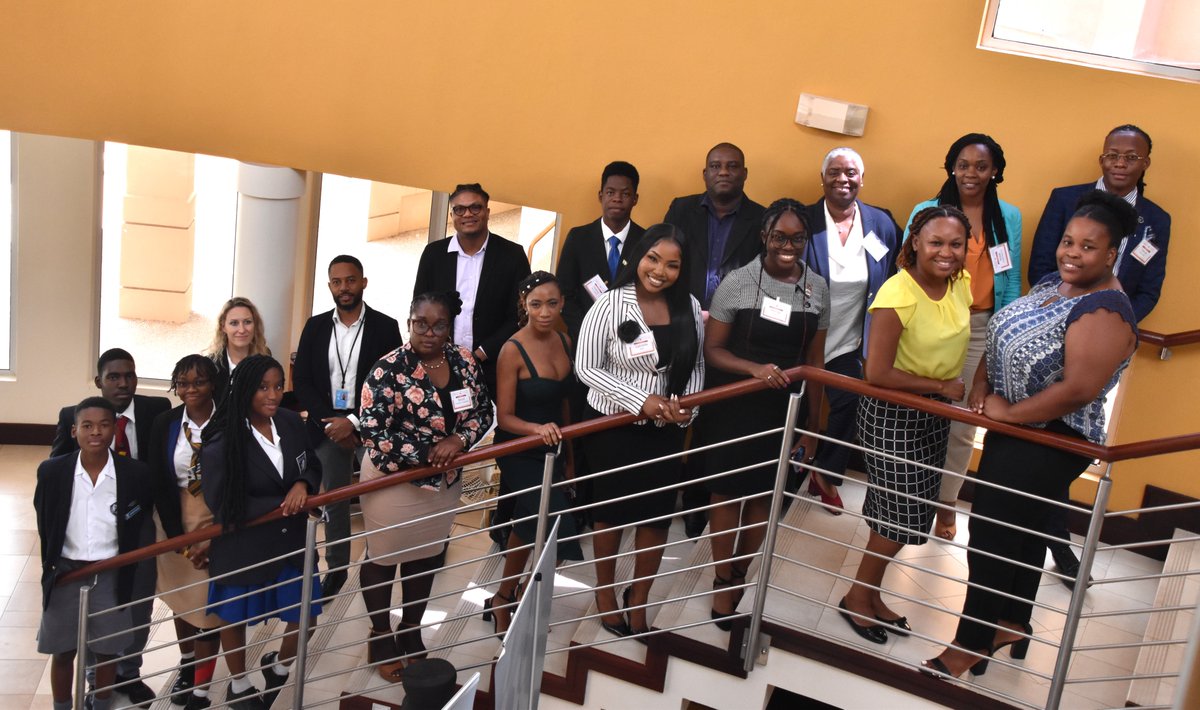 UNDPBarbadosEC's tweet photo. Expert panellists, youth representatives &amp; citizen security stakeholders shared a wealth of information at today’s Crime Symposium, hosted by @UWI_CaveHill, #CariSECURE 2.0 and the UWI Centre for Criminal Justice and Security, supported by @usaidescarib.
https://t.co/cYYIA2mBfs https://t.co/ij1rQCykmq