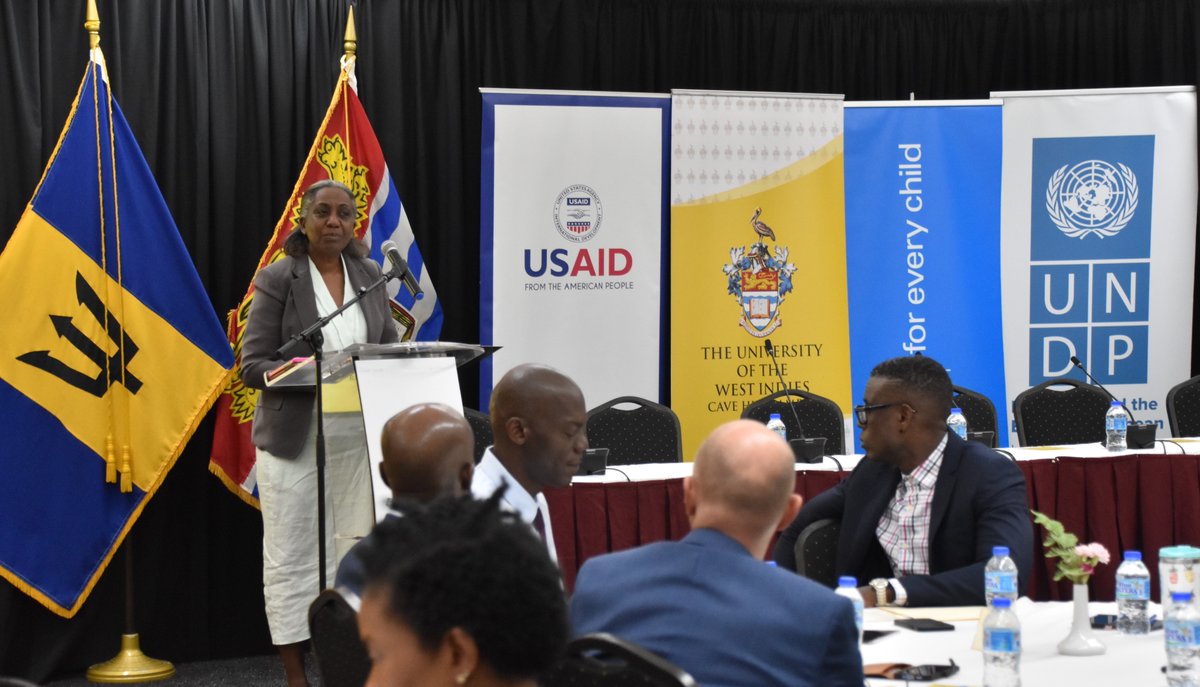 UNDPBarbadosEC's tweet photo. Expert panellists, youth representatives &amp; citizen security stakeholders shared a wealth of information at today’s Crime Symposium, hosted by @UWI_CaveHill, #CariSECURE 2.0 and the UWI Centre for Criminal Justice and Security, supported by @usaidescarib.
https://t.co/cYYIA2mBfs https://t.co/ij1rQCykmq