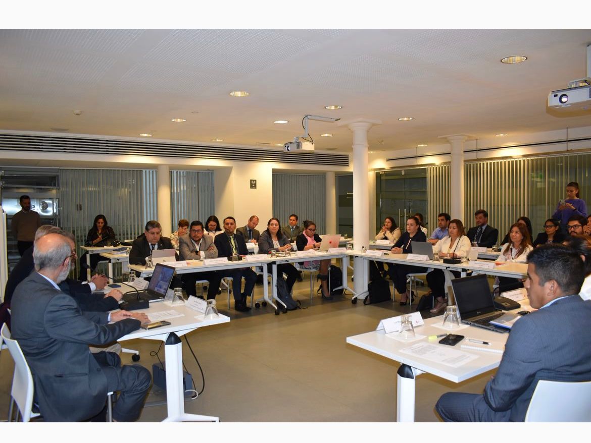 SuperintEC's tweet photo. El superintendente @marcoslopez59 participó en el Curso sobre Supervisión de Mercados y otros Participantes de los Mercados de Capitales en Iberoamérica, organizado por el Instituto Iberoamericano de Mercados de Valores (IIMV). El evento se desarrolló en Montevideo, Uruguay. https://t.co/mOAJFeXtRP