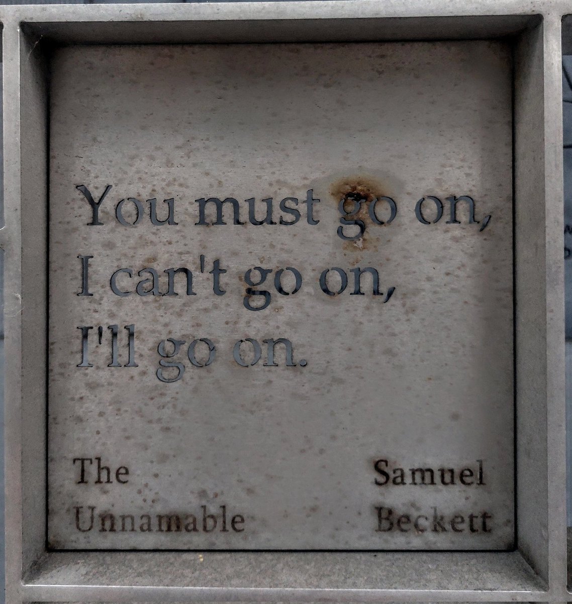 The Liberties. Dublin 8. The Unnamable. Beckett. #irishwriters #urbanrunners #innercityrunning #samuelbeckett❤️🇪🇺🇮🇪🏃‍♀️🐕