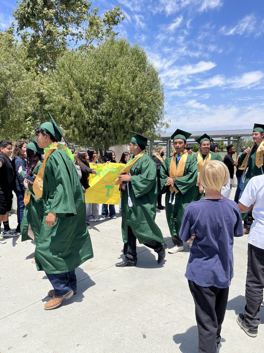 Grad walks <a href="/RVMSflagship/">Rancho Viejo</a> thank you <a href="/Tahquitz_Titans/">Tahquitz High School</a> for showing up and celebrating your accomplishments with the middle schoolers!  💛💚💛 <a href="/HemetUnified/">Hemet Unified</a> c/o 2023 🎉