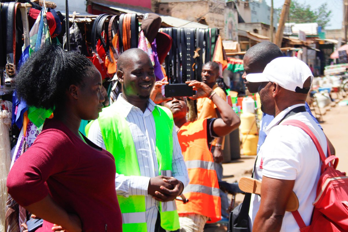 BAI_YouthOrg's tweet photo. @BAI_YouthOrg in partnership with @PlanKenya and #TreesForSustainability held a Clean Environment Advocacy program within Bondo Town, Siaya County. We appreciate partners who made this a success. #StayCleanStaySafe https://t.co/33oC2pAsaO