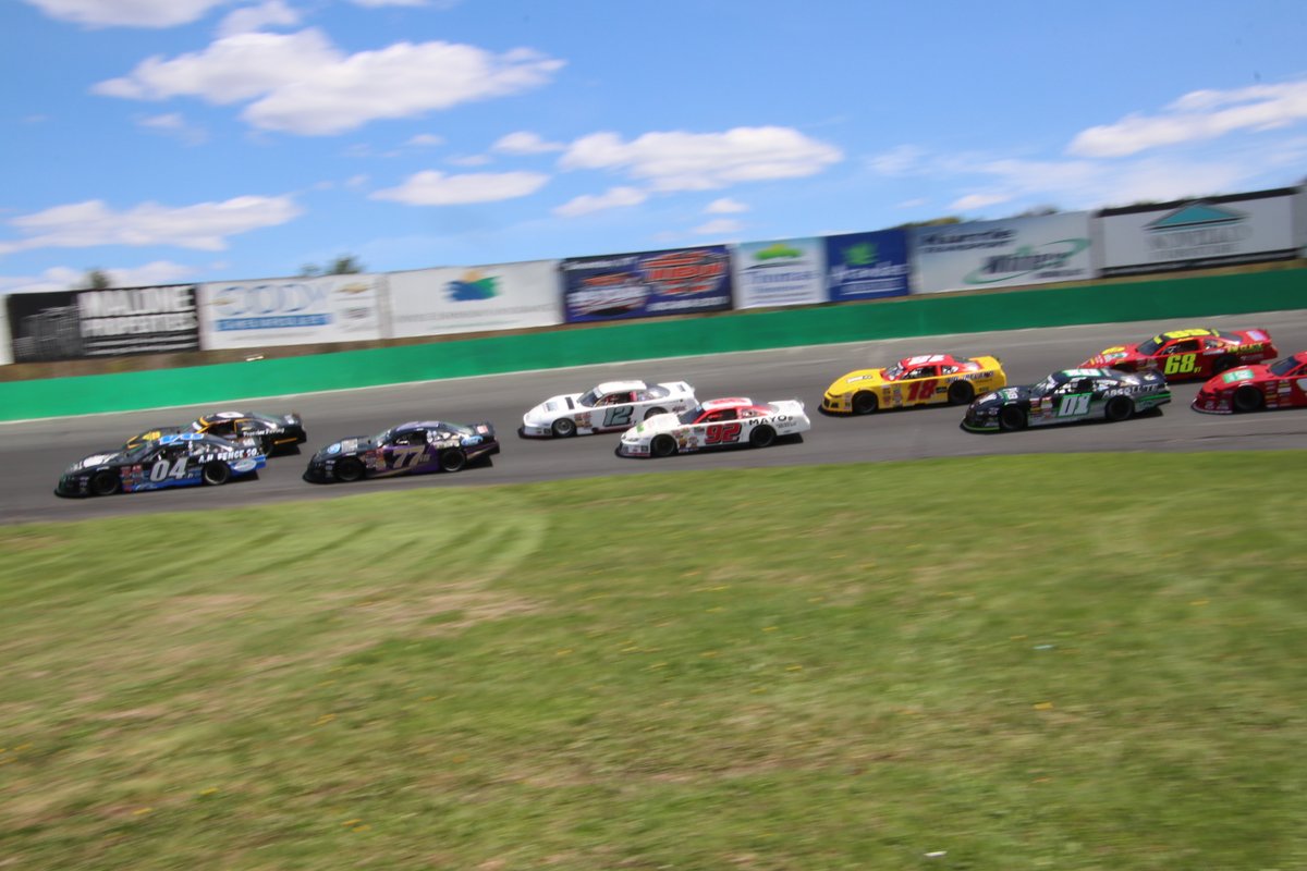 NERacing's tweet image. 60th Mekkelsen RV Memorial Day Classic 125 Starts King of the Road Championship Hunt - newenglandracingnews.com/16