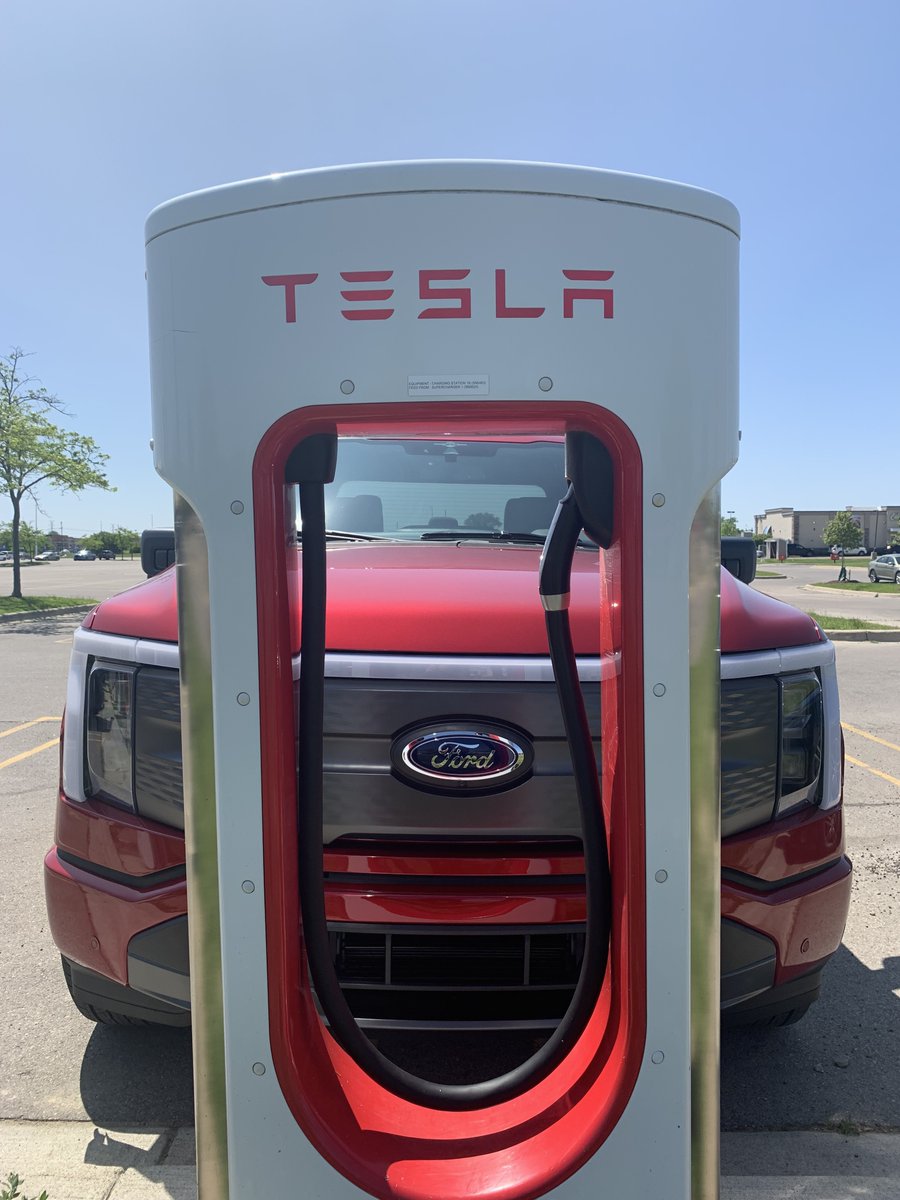 Coming soon: More locations to charge your Ford® electric vehicle. Thousands of them. @Tesla   ford.to/FordTeslaEVCha…