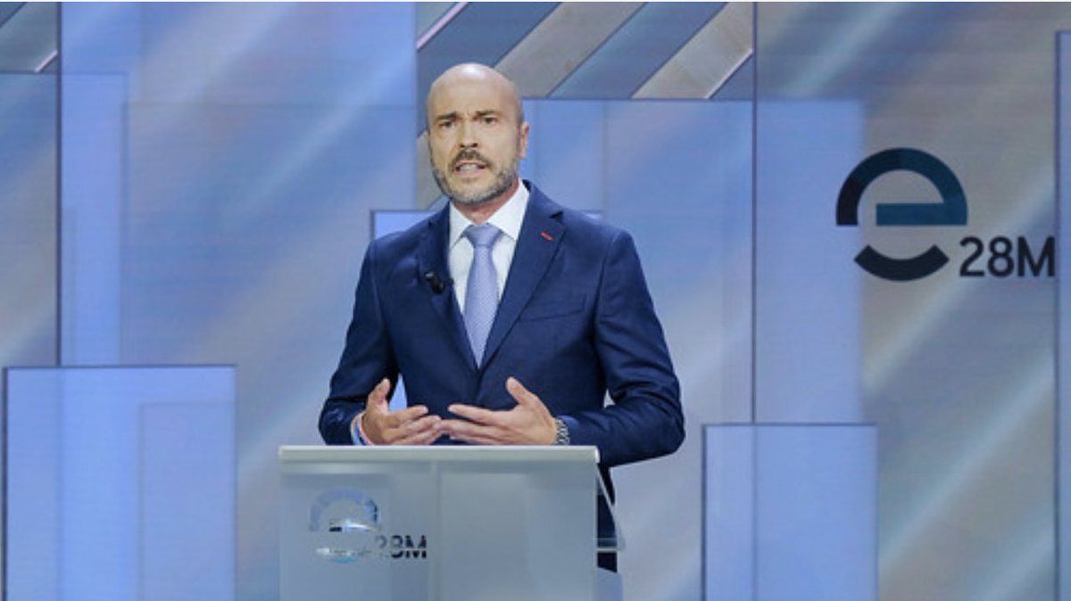 “Hace falta un pacto provincial, autonómico y nacional por la infraestructuras necesarias para el desarrollo de #Huelva”  
@RGavilanMRH 

#eligeHUELVA
#8DebatesCanalSur