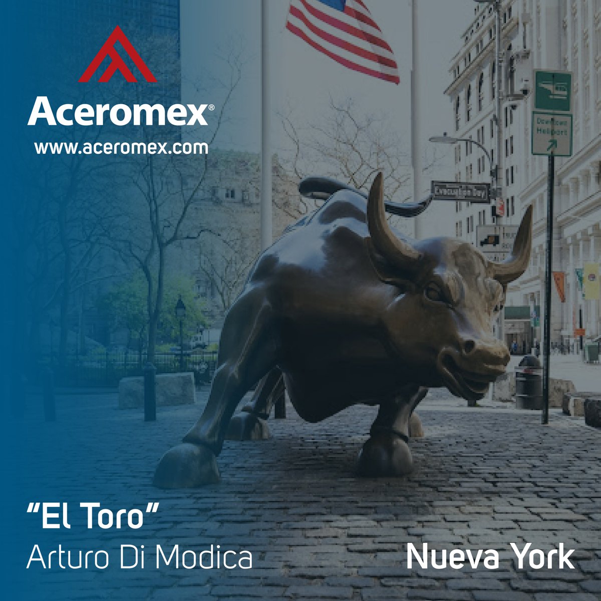 Arturo Di Modica concibió y creó El Toro como una obra de arte improvisada principalmente de bronce y acero inoxidable que pesa aproximadamente 3,5 toneladas y tiene una altura de casi 3 metros, El Toro se ha convertido en un símbolo de la fuerza y la prosperidad económica. 🐂✅