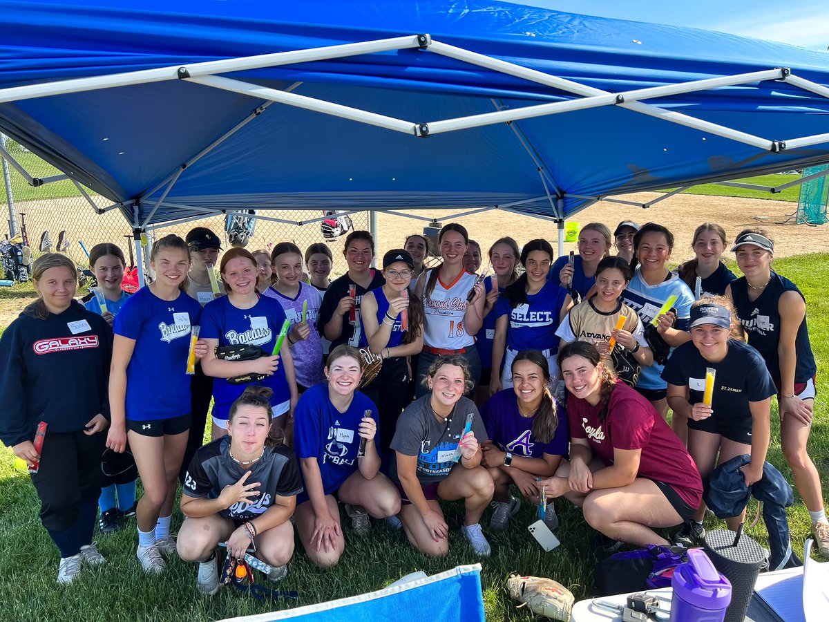 St. James High School Softball tweet media