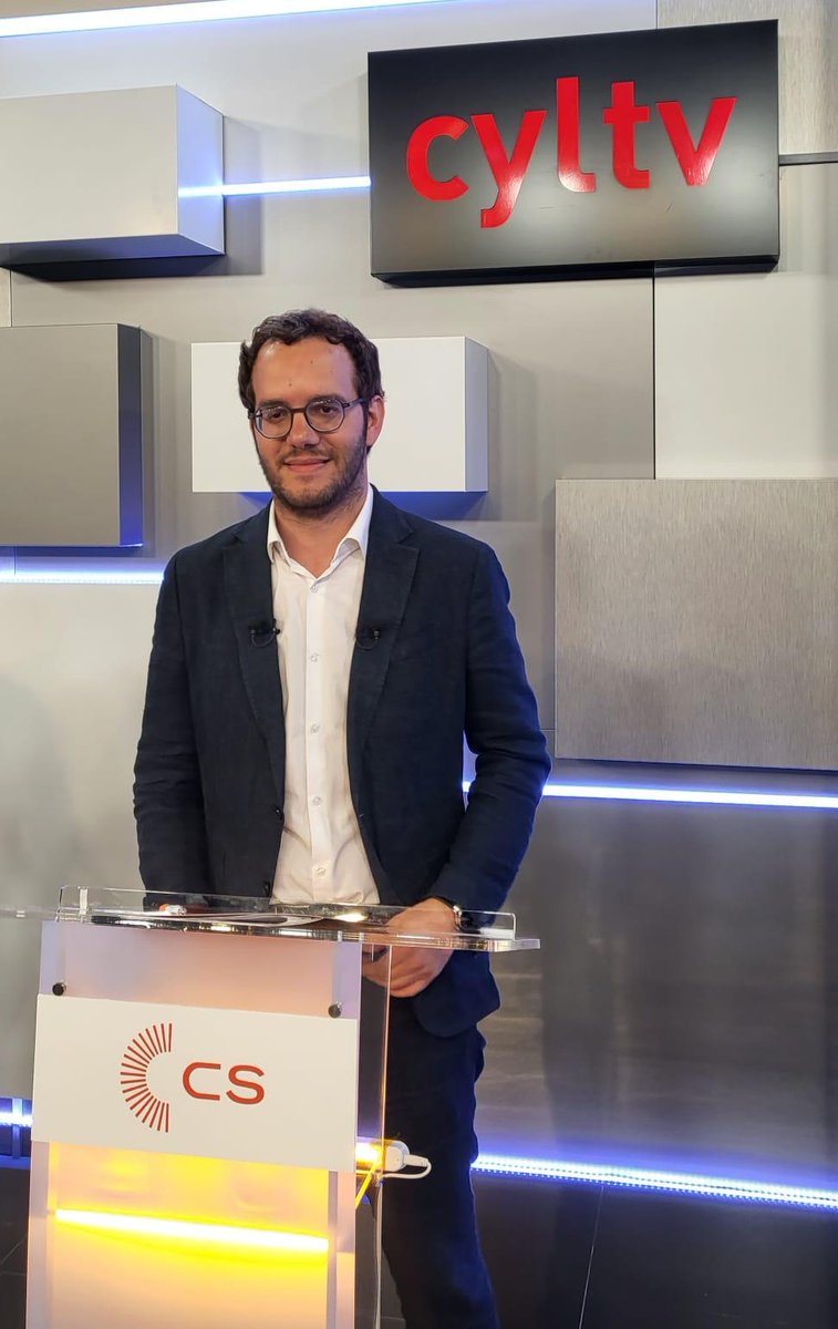 Minuto de oro para <a href="/Pablo_Vicente_/">Pablo Vicente 🖤🇪🇸</a>  con las propuestas de <a href="/Valladolid_Cs/">CS Valladolid Ciudad</a>
Por un Valladolid del futuro que depende de vuestro voto apartandose de los extremos y confiando en el centro que representa Ciudadanos. 

#ElDebateLa8Valladolid