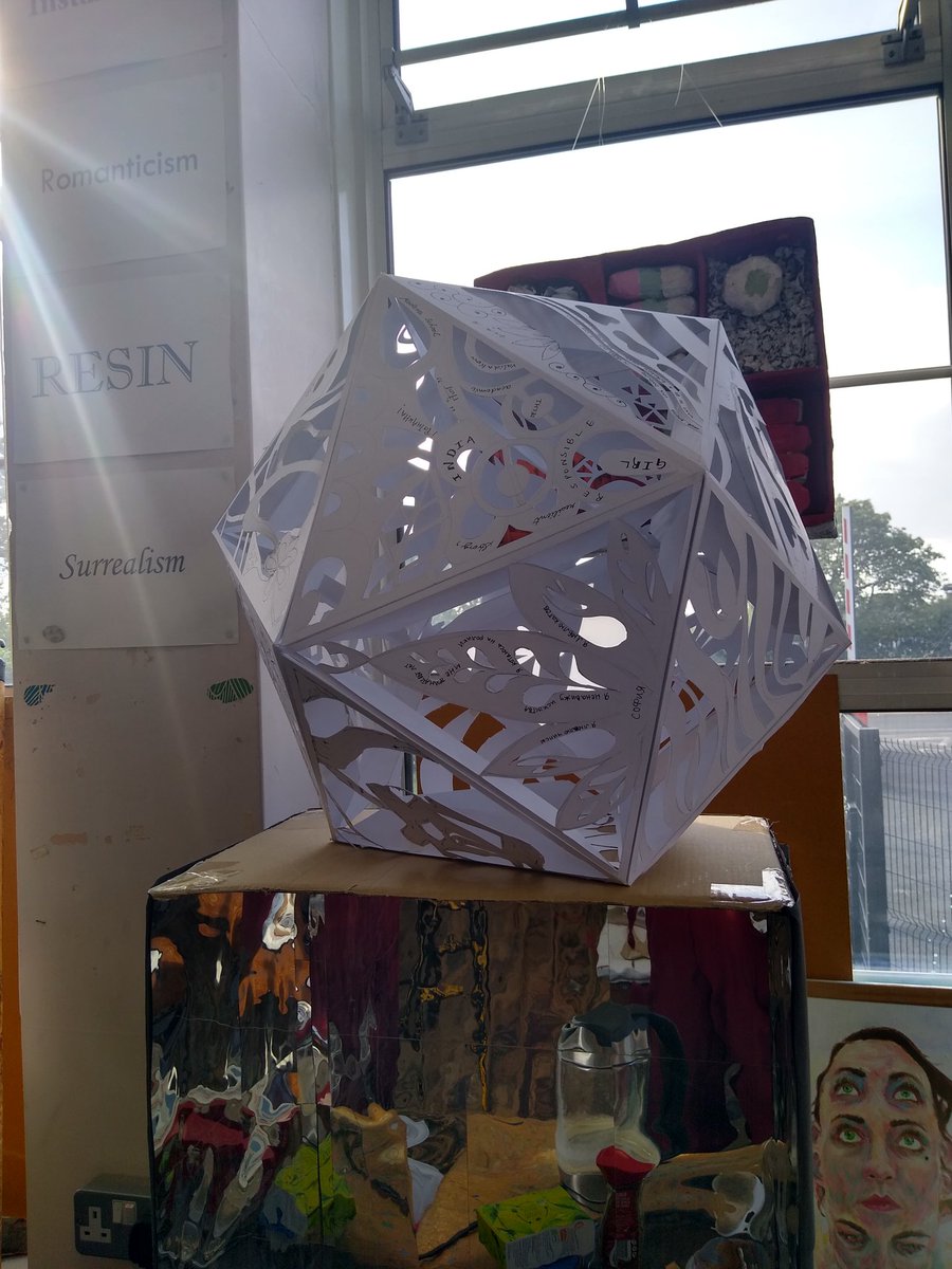 TownleyArt's tweet photo. Art workshop with students from the Modern School in Delhi and from Townley Grammar as part of our international exchange programme. @TownleyGrammar #townleygrammar #moderschool #experiences #amazingstudents #fabulousschool https://t.co/gn2Og8wcze