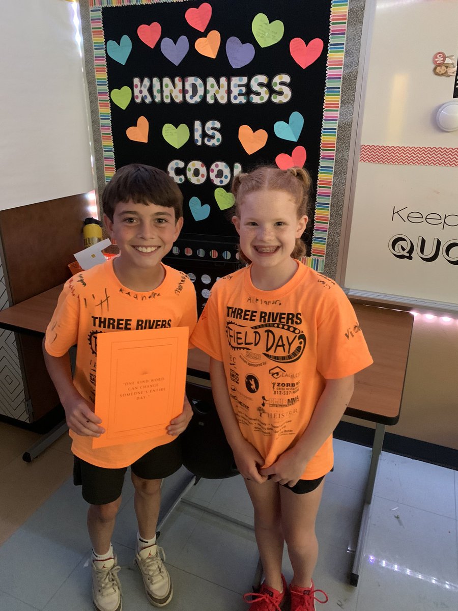 Miss Sullivan tweet media