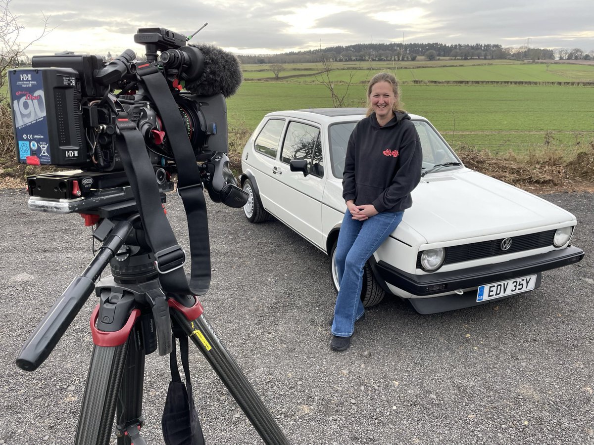 veedubhev's tweet image. Seeing yourself on tv is weird 😂 But it’s also kinda cool, well Edy is! Had a great day filming with the #BangersAndCash #RestoringClassics team back in Feb. Have to say a big thanks to the B&amp;amp;C team. They’re great to work with &amp;amp; are the real stars behind the show 😊 #ThankYou!