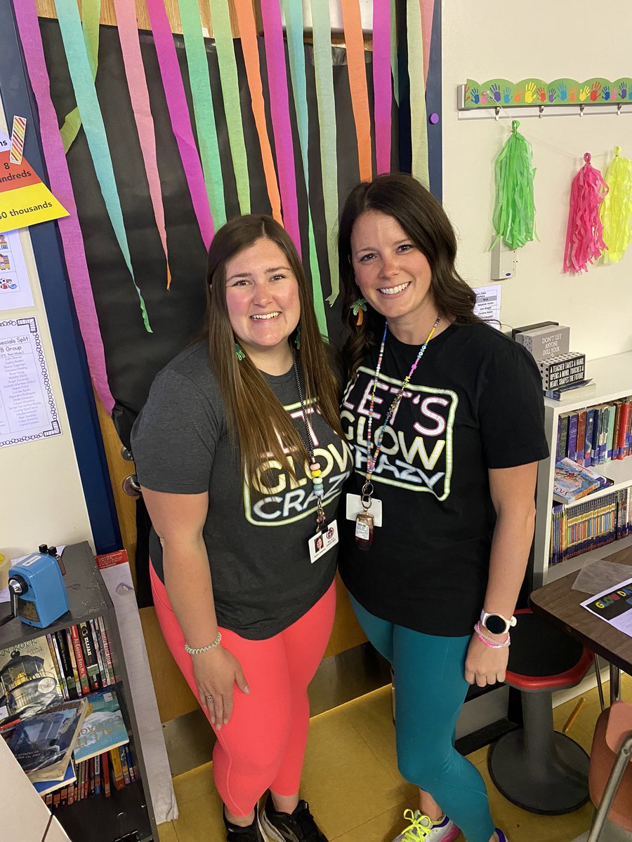 &amp; last but not least a HUGE thank you to <a href="/MsWlezien/">𝕄𝕤. 𝕎𝕝𝕖𝕫𝕚𝕖𝕟</a> for the amazing <a href="/breakoutEDU/">Breakout EDU</a>! There aren’t enough words to explain how much we appreciate all you’ve done for our class this year (&amp; for me for the last 4!) We will miss you so much at Stone next year! #ASD4ALL <a href="/StoneSchool4/">Stone School</a>