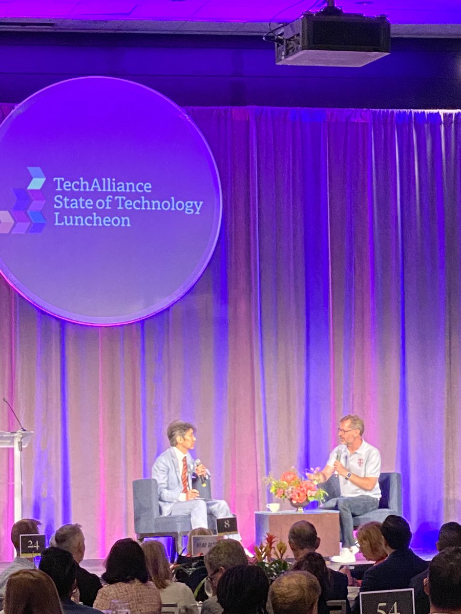 Tara Darrow tweet media