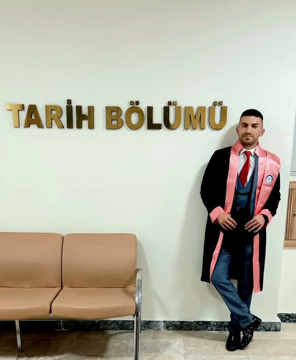 judokadogan's tweet photo. #çankırı #tarih #mezuniyet https://t.co/nmT2YD0kKS