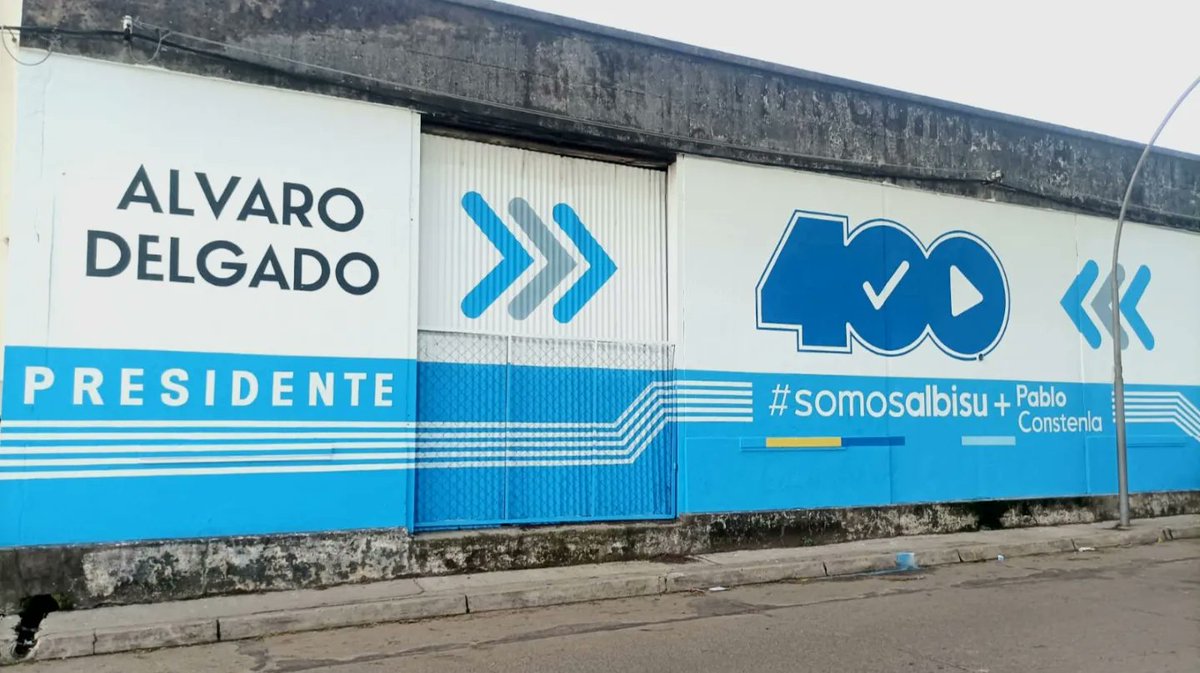 ConstenlaPablo's tweet photo. ¡El apoyo a @AlvaroDelgadoUy y @CarlosAlbisu sigue creciendo en Salto! 

Éste muro es más que una pintura, es una muestra del entusiasmo y el compromiso de nuestra @Lista400Salto por un futuro mejor.

¡Un candidato que representa la continuidad con innovación!
💪🇺🇾 https://t.co/CxvJ9jGplR