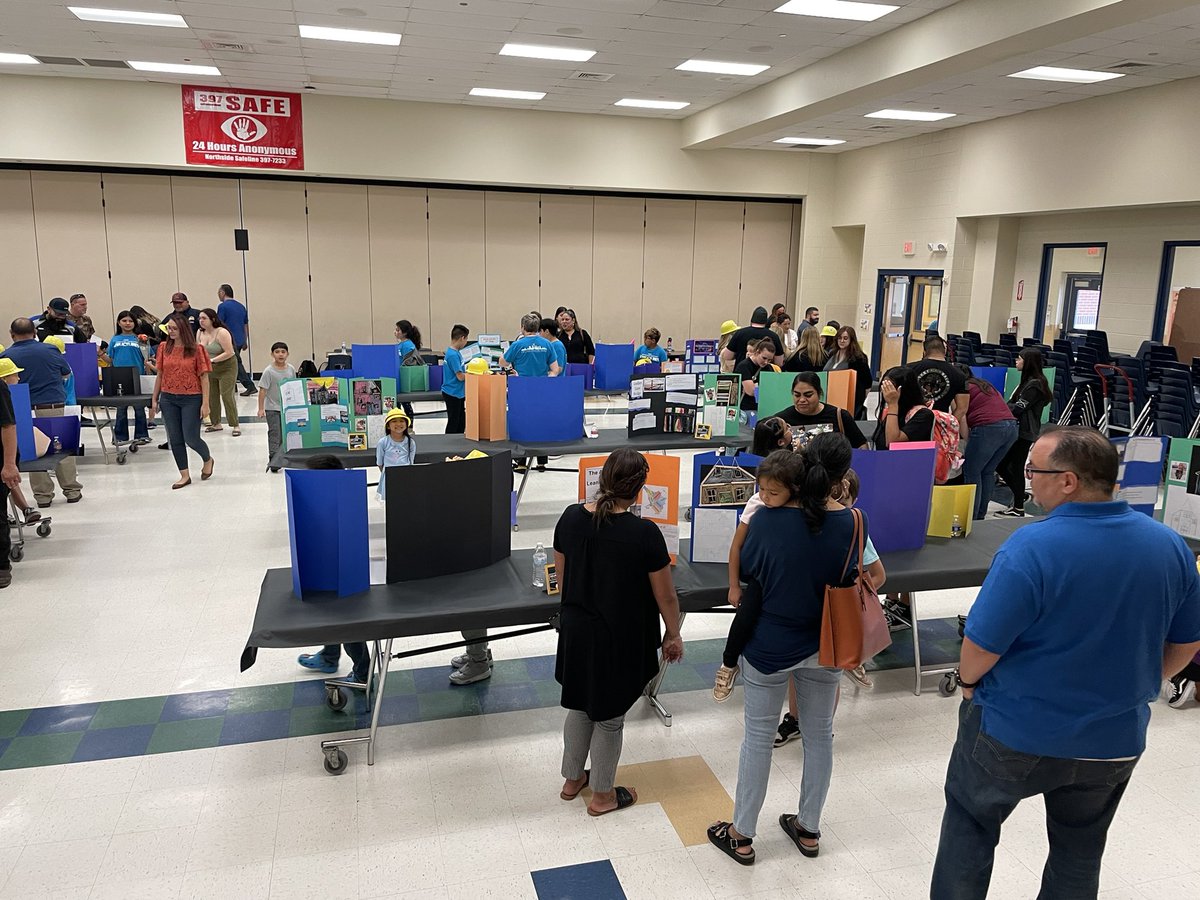 driggersadmin's tweet photo. @NISDDriggers Gifted and Talented extraordinaire Mrs. Kate Pentz, @MrsFrizzle22 and her students did a wonderful job presenting their GT showcase featuring structures. https://t.co/rKw10BM211