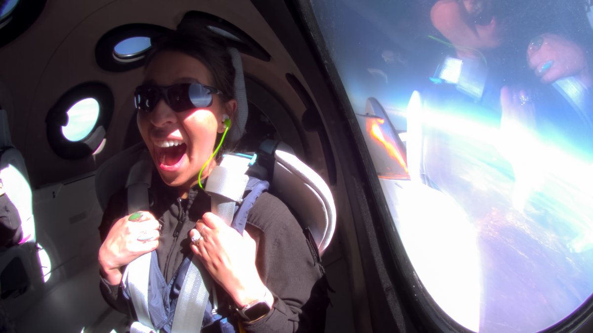 richardbranson's tweet image. Congratulations Jamila Gilbert, Christopher Huie, and Luke Mays - the newest @VirginGalactic Astronauts: virg.in/USGi #Unity25